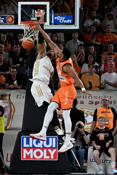 名字被铭刻 名字被铭刻