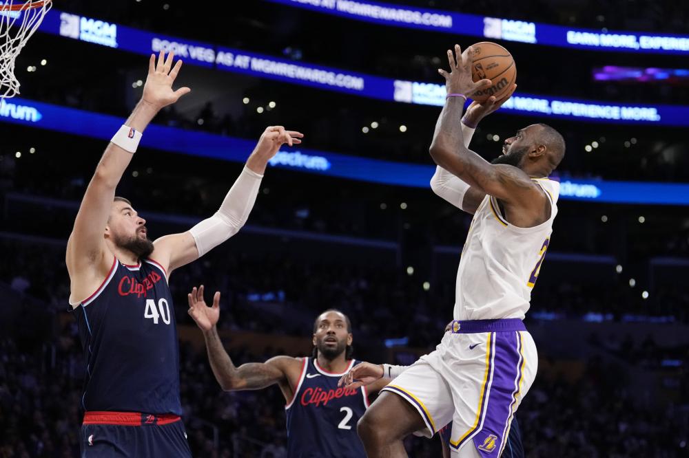 对强队时 对强队时